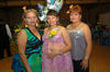 06062012 ZAIDA  Ramírez Zubiría en su fiesta de canastilla junto a su mamá Mayela y su suegra Irma.