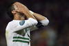 Las dos caras, España festeja el pase a la final de la Eurocopa. (EFE)