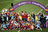 La hija del jugador Pepe Reina se divirtió en la cancha celebrando el triunfo de la Furia Roja.