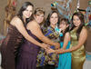 07072012 JUNTO  a la futura mamÃ¡ estuvieron sus hermanas Karina, Karen, Kristell y su mamÃ¡ Sra. Patricia Rivas.