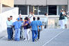 Por la rampa de Urgencias de la clínica 71 fueron desalojados algunos pacientes que se encontraban en esa área.