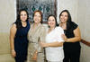 24072012 MARíA CRISTINA  Muñoz con sus hijas Sandra, María Cristina y Claudia.