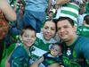 Carlos Javier y compañía apoyando al equipo de su corazón.