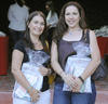 25082012 AMELIA  Banda y Eduardo Moreno, captados en reciente festejo social.