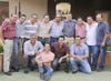Integrantes de Sembradores Amigos del Desierto durante su reunión mensual.