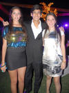 02092012 FABIANA , Agustín y Pilar se divirtieron en una fiesta de cumpleaños.