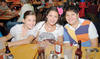 02092012 PAMELA , Deborah y Arturo.