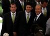 El delantero Oribe Peralta se mostró contento durante la visita en el Patio de la Emperatriz del Palacio Nacional.