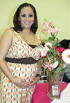 13092012 YAZMíN  Quezada de Sánchez, espera el nacimiento de una bebita a quien llamará Fernanda.