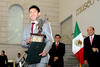 Oribe Peralta Morones recibió el Trofeo de Cristal al mejor deportista por su destacada actuación en los Juegos Panamericanos de Guadalajara 2011,