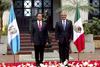 El presidente electo de México, Enrique Peña Nieto, llegó hoy a Guatemala, la primera escala de la gira de trabajo que realizará por América Latina