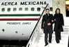 El presidente electo de México, Enrique Peña Nieto sostuvo un encuentro estrictamente privado con la canciller alemana, Angela Merkel en su gira por Alemania.