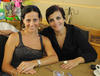 10102012 DANIELA  Dávila junto a las anfitrionas de su 'baby shower': Daniela Iparrea y María Eugenia Abusaid.