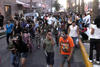 Los muertos vivientes tomaron las calles del centro de Torreón durante la segunda edición de la marcha zombi de La Laguna.