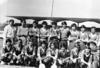 CONSUELO Segovia Muñoz en el año de 1973 con sus compañeras de trabajo.