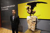 24112012 EL ARTISTA  Jorge Marín muestra 18 obras en bronce.