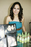 29112012 VIRIDIANA  Carrillo fue despedida de su vida de soltera.