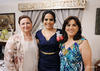08122012 ANAÍS  acompañada de su tía política señora Lupana Sánchez y su futura suegra señora Martha Quiñónez, organizadoras del bonito evento.