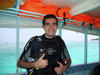 08122012 EN LAS ISLAS MALDIVAS.  Alejandro Dávila Martínez, realizá 'scuba diving' en medio del Océano Í