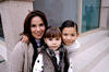 01012013 WILLY  Ciper Acosta con su mamá Gynna Acosta.