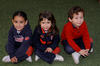 María, Alex y Andrés.