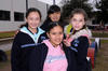 Alejandra y María.