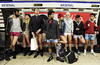 Miles de jóvenes británicos se despojaron de sus pantalones en las distintas estaciones de Metro.