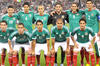 Aficionados acudieron al estadio a apoyar a la selección mexicana.