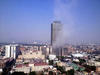 El hecho arrojó a cientos de personas a la calle y produjo una gran columna de humo sobre el horizonte de la ciudad de México.