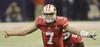 Pese a sus intentos, Fran Gore de los 49ers fue hábilmente tackleado por Dannel Ellerbe de los Ravens.