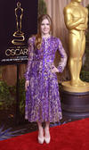Anne Hathaway, quien es favorita para ganar el Oscar en la terna de Actriz de Reparto, se le vio muy feliz.