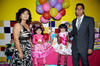 MARISOL Y ARANZA  Hernández Luna en su bonita fiesta de cumpleaños, acompañadas de sus papás Sra. Araceli Luna López y Sr. José Luis Galván Hernández.