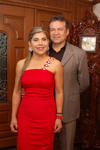 Beatriz  de Rivas y su esposo Dr. Felipe Rivas, muy felices en su fiesta de cumpleaños.