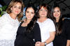 Karen, Cristy, Ale, Rose, Chris y Zaira.