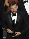 "Argo", dirigida, producida y protagonizada por Ben Affleck, se alzó hoy con el Óscar a la mejor película en la 85 edición de los premios de la Academia de Hollywood.