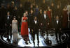 Catherine Zeta-Jones participó en el homenaje a musicales por 'Chicago'.