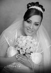Srita. Wendy Lourdes Gil Dena, el día de su boda con el Sr. Rogelio Rivas Morales.- Studio R. Sosa
