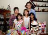 Diana Gómez en su fiesta de 13 años junto a Paty, Karen, Paula y Paris.