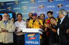 "Nosotros no vamos a reconocer un resultado hasta tanto no se cuente cada voto de los venezolanos", indicó Capriles en una declaración pública tras el anuncio de los resultados.