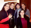 Yolanda,  Lourdes, Angélica, Linda y Laura.