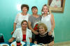 Yolanda,  Lourdes, Angélica, Linda y Laura.