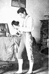 ENRIQUE  Torres, "San Bombas", patrón de los cantantes, en el año 1967, alternando con "Los Yaki".