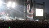 Finalmente, una de las presentaciones más esperadas llegó cuando Green Day pisó el escenario.