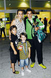 Sandra, Víctor, Jenny y Manolo.