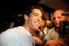 Kaká llegó a Milán para hacer oficial su fichaje con el conjunto 'rossoneri'. El jugador brasileño expresó su deseo de salir del club 'merengue' después de jugar el torneo Teresa Herrera y su objetivo se cumplió unos días después.