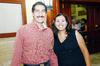 02092013 EN EL COLEGIO.  Nery Gabriela y Fernando Ponce.