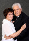 07092013 MTRA. GLORIA IRMA  Galindo de Banda y Dr. Rodolfo Banda, celebrando su 50 aniversario.