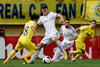 El partido continuó con buen ritmo, el visitante adelantó sus líneas pero Villarreal no le permitió sentirse cómodo y lo presionó hasta robarle el balón, lo cual no le molestó a los madridistas.