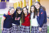 15092013 ENTRE CLASES.  Paulina, Anaelice, Paola, Daniela y Mariana.