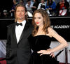 En tanto, los actores Angelina Jolie y Brad Pitt se colocaron en la tercera posición con 50 millones de dólares.